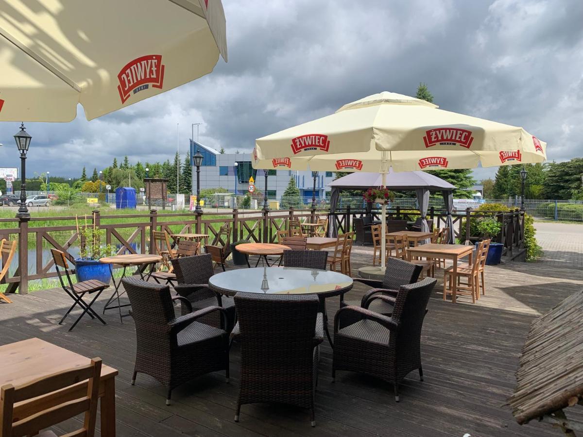 Hotel Tyrol I Restauracja Zycie Gruzji Osielsko Exterior photo